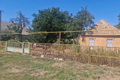 Житловий будинок загальною площею 84,3 кв.м. та земельна ділянка, площею 0,2218 га, КН 1225485500:05:001:0101, за адресою: Дніпропетровська обл., Нікопольський р-н, с. Настасівка, вул. Лесі Українки, буд. 2