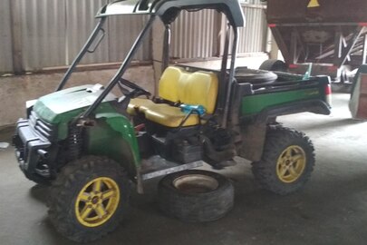 Легковий автомобіль John Deere Gator XUV 8251, 2011 р.в., реєстраційний номер 13697АМ, двигун № BJDXX.812AAA, заводський № 1М0825GSTBM022639