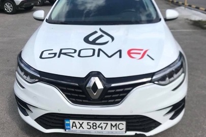 Транспортний засіб RENAULT MEGANE, рік випуску 2021, номер кузова VF1RFB00268470332, ДНЗ АХ5847МС та транспортний засіб RENAULT MASTER, рік випуску 2021, номер кузова VF1MAFES767635690, ДНЗ АХ9685КО