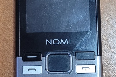 Мобільний телефон "Nomi" б/в