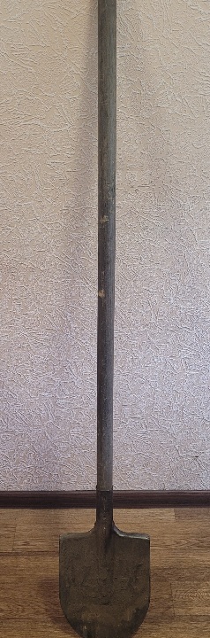 Штикова лопата з дерев’яною ручкою б/в