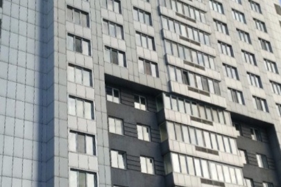 ІПОТЕКА. Трикімнатна квартира № 17, загальною площею 114.7 кв.м., що знаходиться за адресою:  м. Київ, вул. Дніпровська Набережна, буд. 1