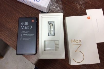 Мобільний телефон Xiaomi Mi макс 3, 64 ГБ, в кількості 1 шт.
