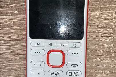 Мобільний телефон марки "Nomi" i-186 з ІМЕІ: 3533981003562560, IMEI 2: 353398100366278, біло-червоного кольору, б/в, 1 шт.