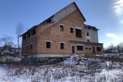 ІПОТЕКА. Будівля мотелю загальною площею 1520,4 кв. м та земельна ділянка/кадастровий номер 6825086700:01:006:0297 плошею 0.3178 га, що знаходяться за адресою: Хмельницька область, Хмельницький район, с. Пирогівці, вулиця Центральна, будинок 35А