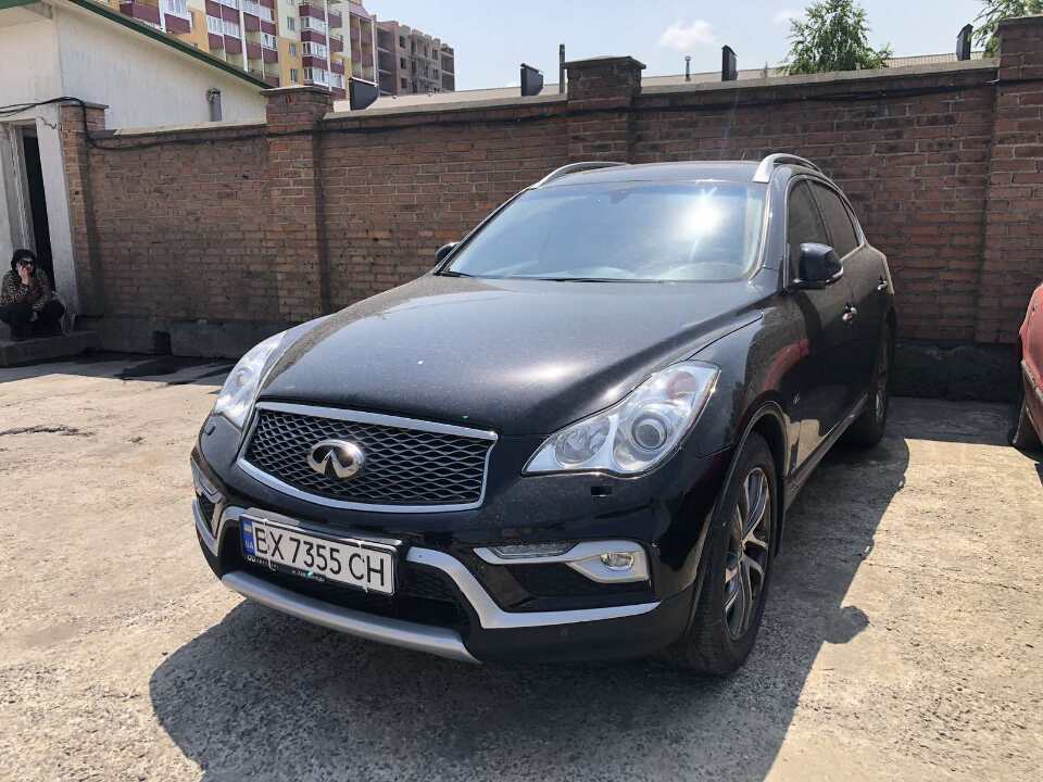 Легковий автомобіль Infiniti QX50, 2017 року випуску, № шасі JN1JDRJ50U0101610, об'єм двигуна 2496, колір чорний, д.р.н. ВХ7355СН