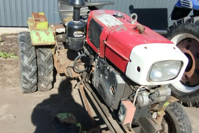 Конфіскація майна за ухвалою суду: КТЗ- міні-трактор марки ДД 195 ВЄ, невстановленого року випуску, державний номерний знак не іденттифіковано, номер двигуна: 11906090093, технічний стан не перевірявся