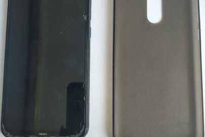 Мобільний телефон марки "Xiaomi", моделі "M1908C3IG" IMEI1:864611045586574, IMEI2:864611045586582, сірого кольору, б/в