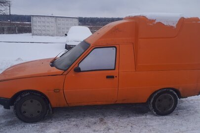 Транспортний засіб марки ЗАЗ модель 11055, тип вантажний, 2004 року випуску, номер шасі (кузова, рами): Y6D11055840023199, оранжевого кольору, реєстраційний номер АМ1835EM