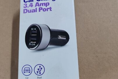 Автомобільні аксесуари (автомобільний зарядний пристрій Car Charger 3.4 Amp Dual Port) у кількості 1905 штук, без ознак використання