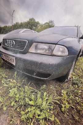 Транспортний засіб марки AUDI A4 1996 року випуску, реєстраційний номер ВС1532НХ, VIN: WAUZZZ8DZTA279555