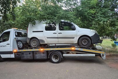 Автомобіль марки: RENAULT, модель: KANGOO, категорія: ВАНТАЖНИЙ, колір: БІЛИЙ, рік виробництва: 2014, номер кузова: VF1FW16H650448534, державний номер BH2543TM