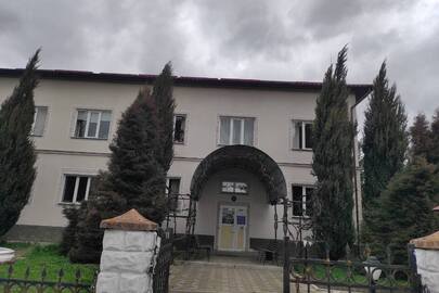Будівля, комплекс, загальною площею 370,4 кв.м., реєстраційний номер об"єкта нерухомого майна: 176699173215, розташована за адресою: Чернівецька обл., Заставнівський р., м. Заставна, вулиця Бажанського, будинок 62А