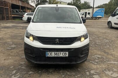 Автомобіль марки PEUGEOT, модель: RIFTER, категорія: легковий, рік виробництва: 2019, VIN: VR3EC9HPAKJ831100, номер кузова: VR3EC9HPAKJ831100, номерний знак: СЕ3827СВ, колір: білий