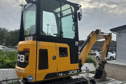 Міні-екскаватор гусеничний, марка/модель JCB 16C-1 ТЗ, заводський номер JCB016C1CL2701863, рік випуску: 2020, номер двигуна: 002508F, реєстраційний номер 23202СЕ