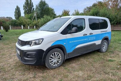 Автомобіль марки PEUGEOT, модель: RIFTER, категорія: легковий, рік виробництва: 2020, VIN: VR3EC9HPALJ832213, номер кузова: VR3EC9HPALJ832213, номерний знак: CE7906CP, колір: білий