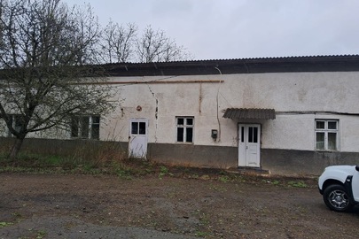 Будівлі та споруди, загальною площею 268,9 кв.м., реєстраційний номер об'єкта нерухомого майна: 177849473225, розташовані за адресою: Чернівецька область, Кіцманський район, м. Кіцмань, провулок Незалежності, будинок 2А