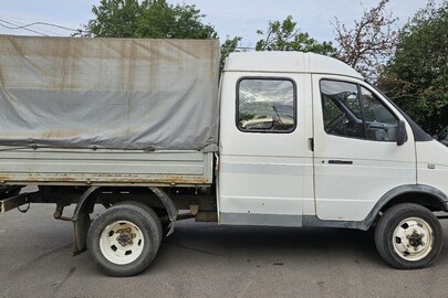 Автомобіль марки ГАЗ, модель: 330273, категорія: вантажний, рік виробництва: 2004, VIN: XTH33027341936279, номер шасі: 33027341993636, номер кузова: 33023040030300, номерний знак: СЕ0741АА, колір: білий