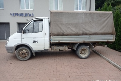 Автомобіль марки ГАЗ, модель: 3302, категорія: вантажний, рік виробництва: 2011, VIN: X96330200B2452283, номер кузова: 330200B0648195, номерний знак: СЕ4082АХ, колір: білий