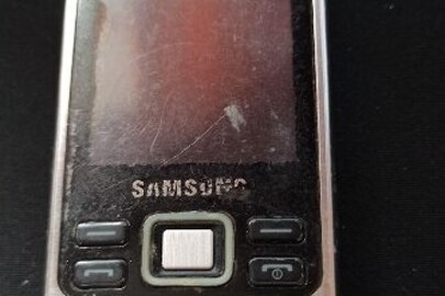 Мобільний телефон Samsung б/в