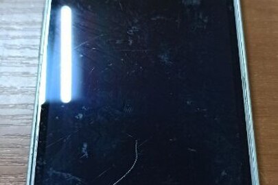 Мобільний телефон Samsung б/в
