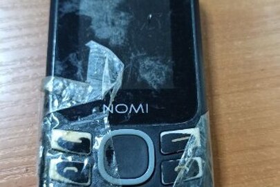 Мобільний телефон Nomi б/в