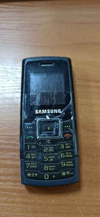 Мобільний телефон Samsung б/в