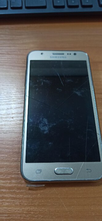 Мобільний телефон Samsung б/в
