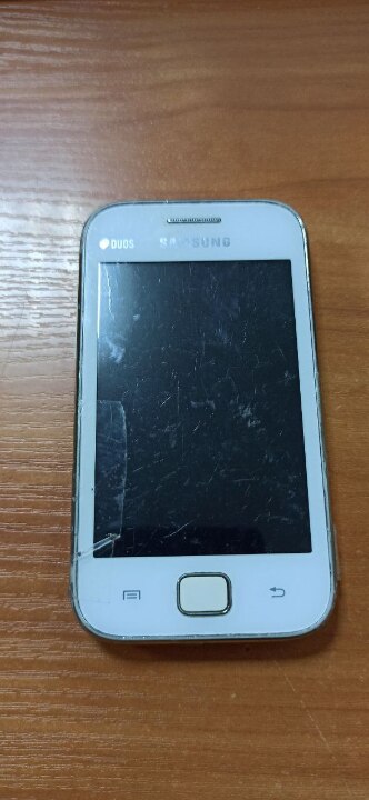 Мобільний телефон Samsung б/в