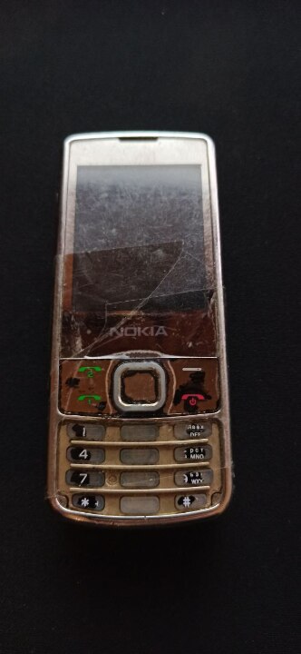 Мобільний телефон Nokia б/в