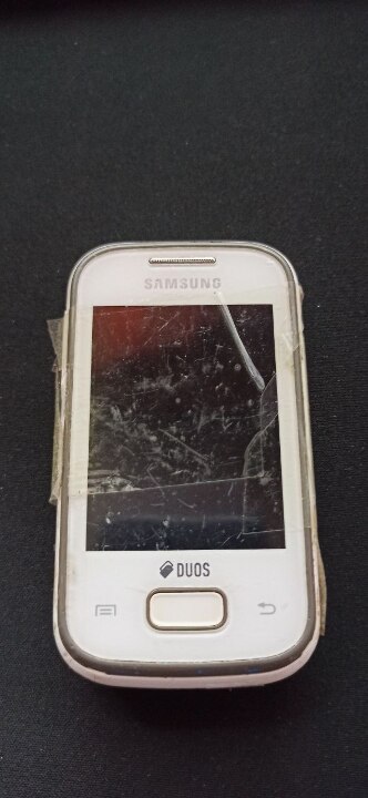 Мобільний телефон Samsung б/в