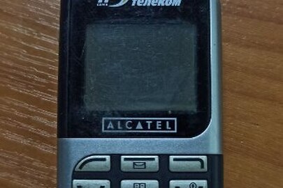 Мобільний телефон Alcatel б/в