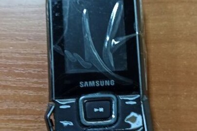 Мобільний телефон Samsung б/в
