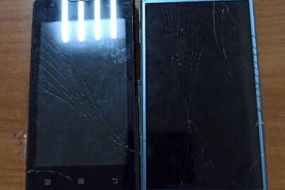 Конфіскація майна за рішенням суду: мобільний телефон марки Samsung та Lenovo б/в