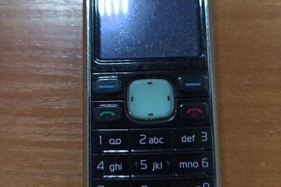 Конфіскація майна за рішенням суду: мобільний телефон марки "Nokia" 3110C б/в