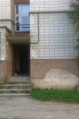 1/4 частка двокімнатної квартири, загальною площею 49,9 кв.м.Львівська область, Стрийський район, місто Миколаїв, вулиця Грушевського, будинок 14, квартира 66