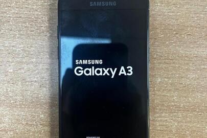 Конфісковане майно за рішенням суду: мобільний телефон марки "Samsung" Galaxy А3, в корпусі чорного кольору, б/в