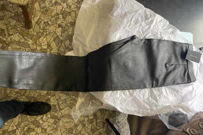 Штани жіночі з маркуванням на бірці "Massimo Dutti" артикул 5301/901/800, 1 шт