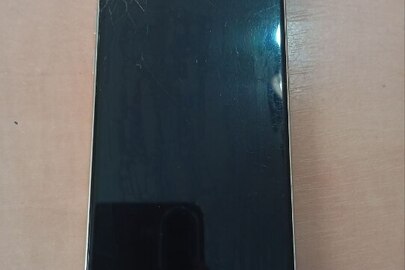 Конфіскація майна: мобільний телефон " Samsung", золотистого кольору imeі – 356421/09/15693910, imeі 356421/09/15693918, бувший у використанні