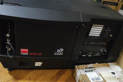 Проектор "Barco DP-2K 20C" – 1 шт., б/в