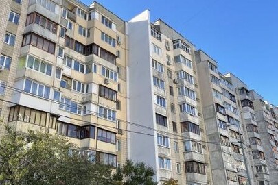ІПОТЕКА. 1/3 частина трикімнатної квартири № 29, загальною площею 67,81 кв.м., що розташована за адресою: м. Київ, вул. Драгоманова, буд.18