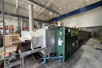 Поліграфічне обладнання у кількості 5 (п'ять одиниць), б/в