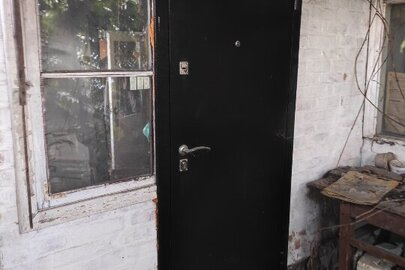 ½ частина двокімнатної квартири, загальною площею 32,9 кв.м., за адресою: Запорізька область, Запорізький район, м. Вільнянськ, вул. Софіївська, буд. 51, кв. 4