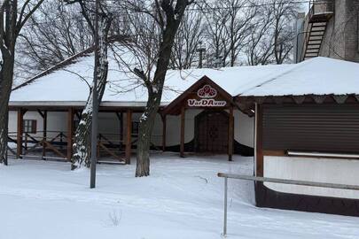Будівля кафе літ. А, загальною площею 353,3 кв.м., за адресою: м. Запоріжжя, вул. Космічна, будинок 150а, РНОНМ: 2527924223060
