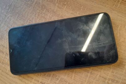 Конфісковане майно за вироком суду: Мобільний телефон марки Xiaomi, модель Redmi 9T, б/в