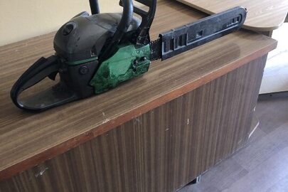 Конфісковане майно за рішенням суду :Бензинова пила марки "Craft-Tec СТ-5000", б/в, робочий стан не перевірявся