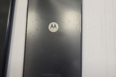 Конфіскація майна за рішенням суду: мобільний телефон Moto model g22, ІМЕІ-1: 354482551392758, із встановленою sim-картою з №38098-520-72-76, стан б/в