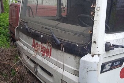 Транспортний засіб вантажний RENAULT, модель: MIDLINER, 2000 рік випуску, державний номер АА2345ІР, VIN/№ шасі: VF640ACE400004119, колір: білий