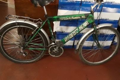 Спортивний велосипед зеленого кольору