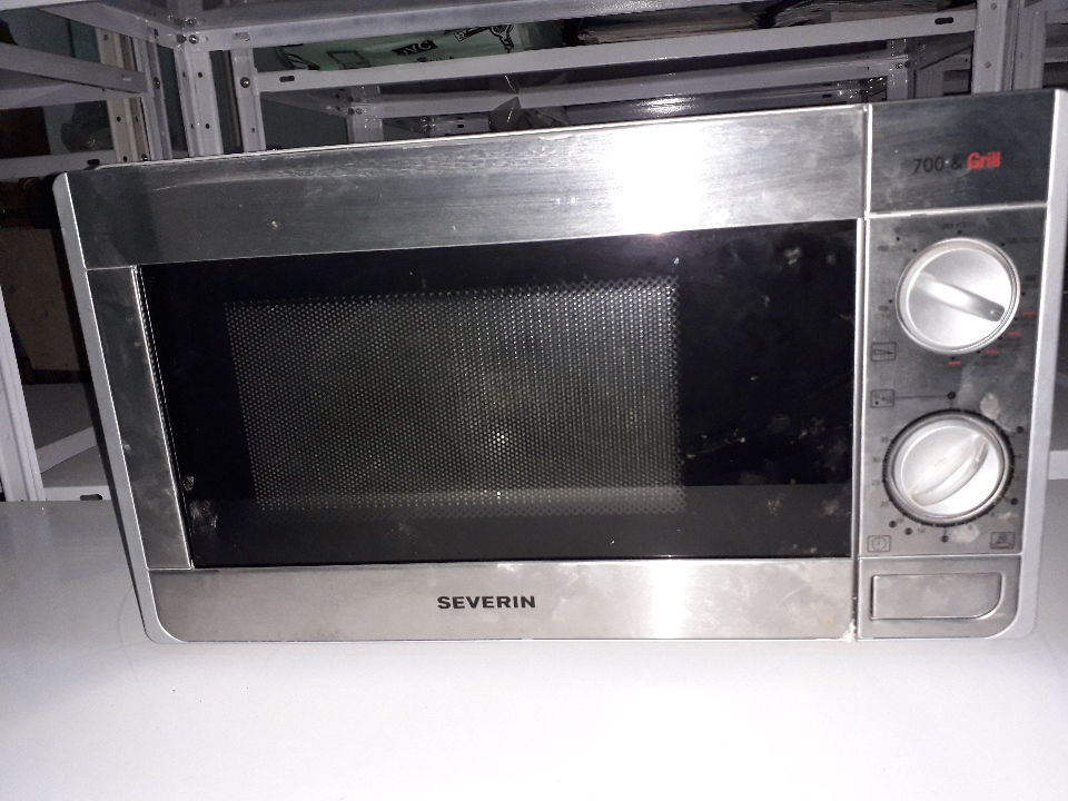 Мікрохвильова піч SEVERIN 7859